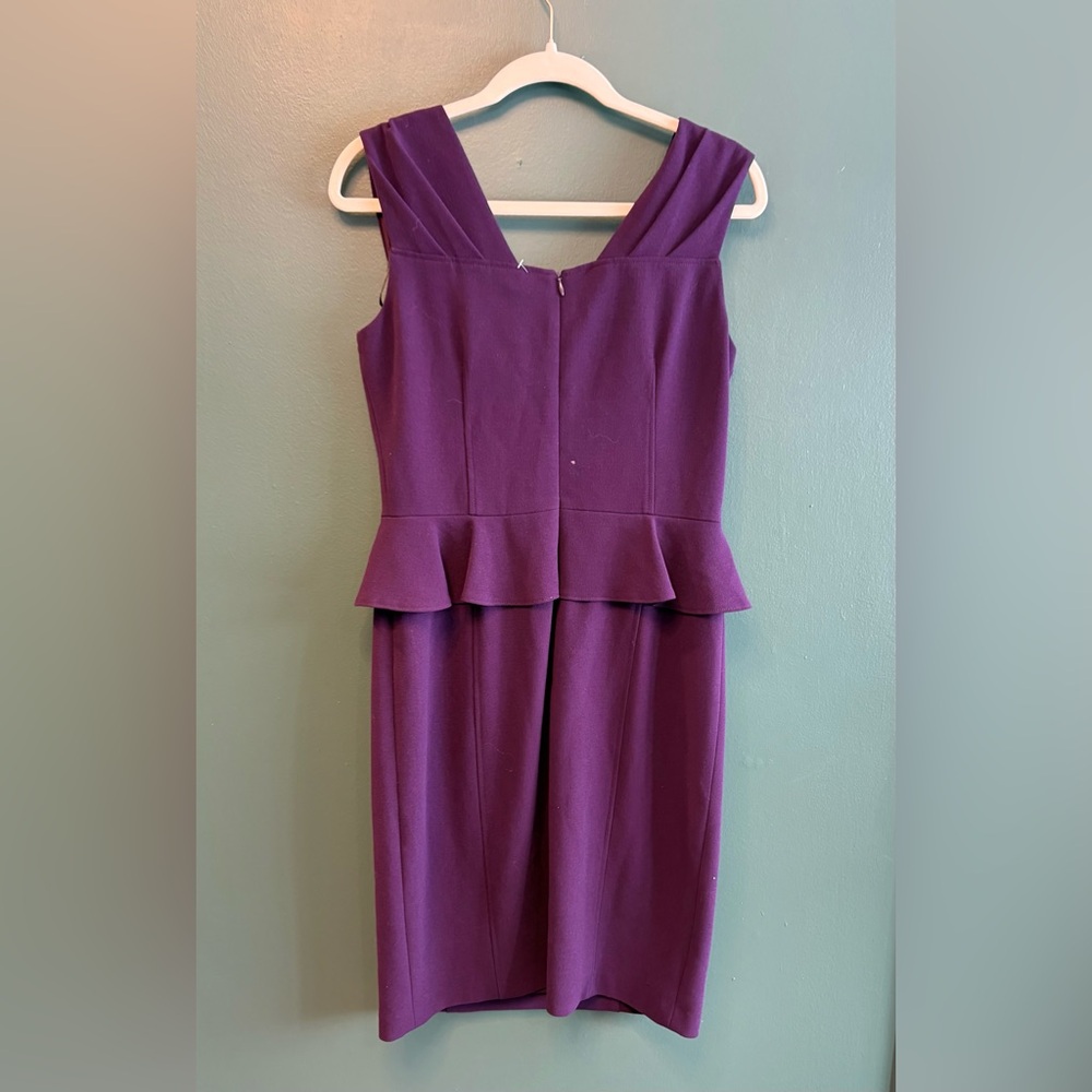 David Meister Purple V-Neck Peplum Sheath Dress with Jewel Embellishment Size 8 - Picture 4 of 4